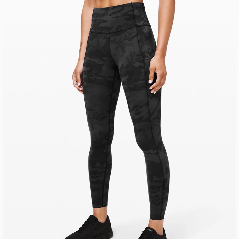 Lululemon Fast and Free Tight II 25"